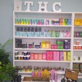 Massachusetts CBD Retail Store